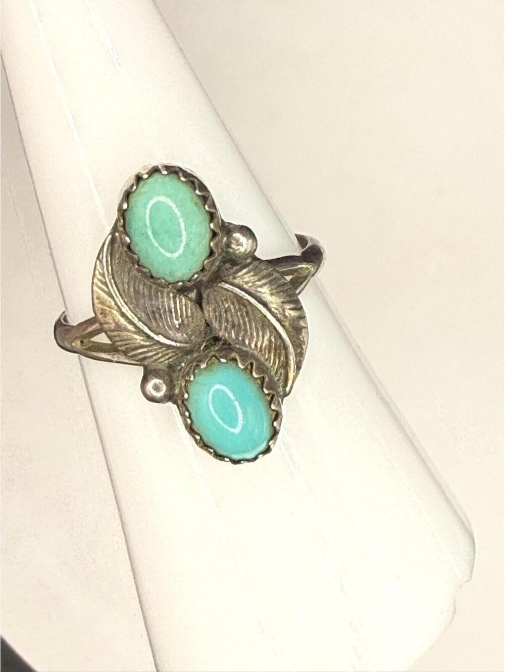 Vintage Navajo Double Turquoise & Leaf Ring - Size 7